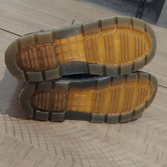 Dr. Martens Combs Y Black Boots Sz  5 - Picture 8 of 13